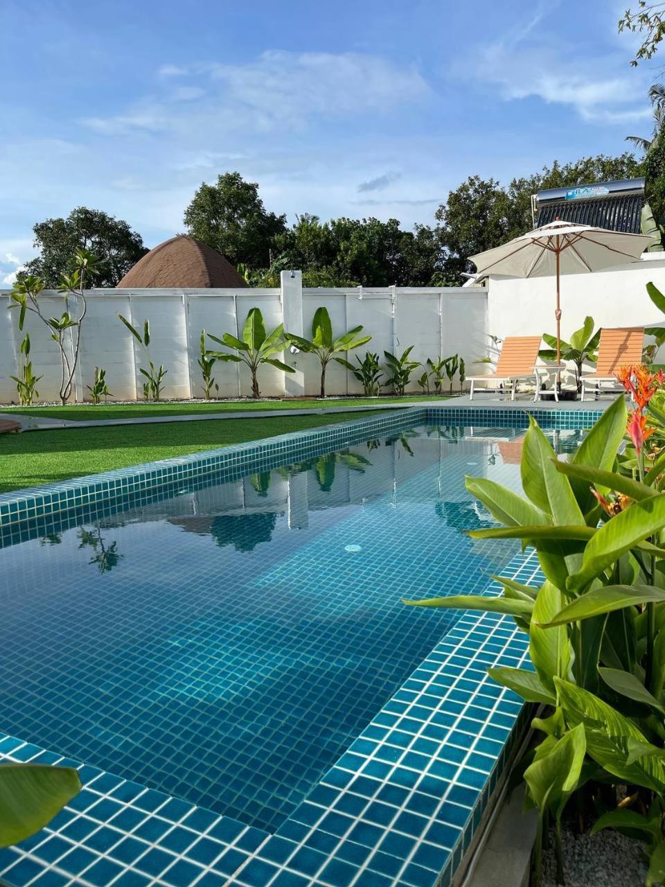 Hotel Found Mansion Pantai Cenang  Exterior foto
