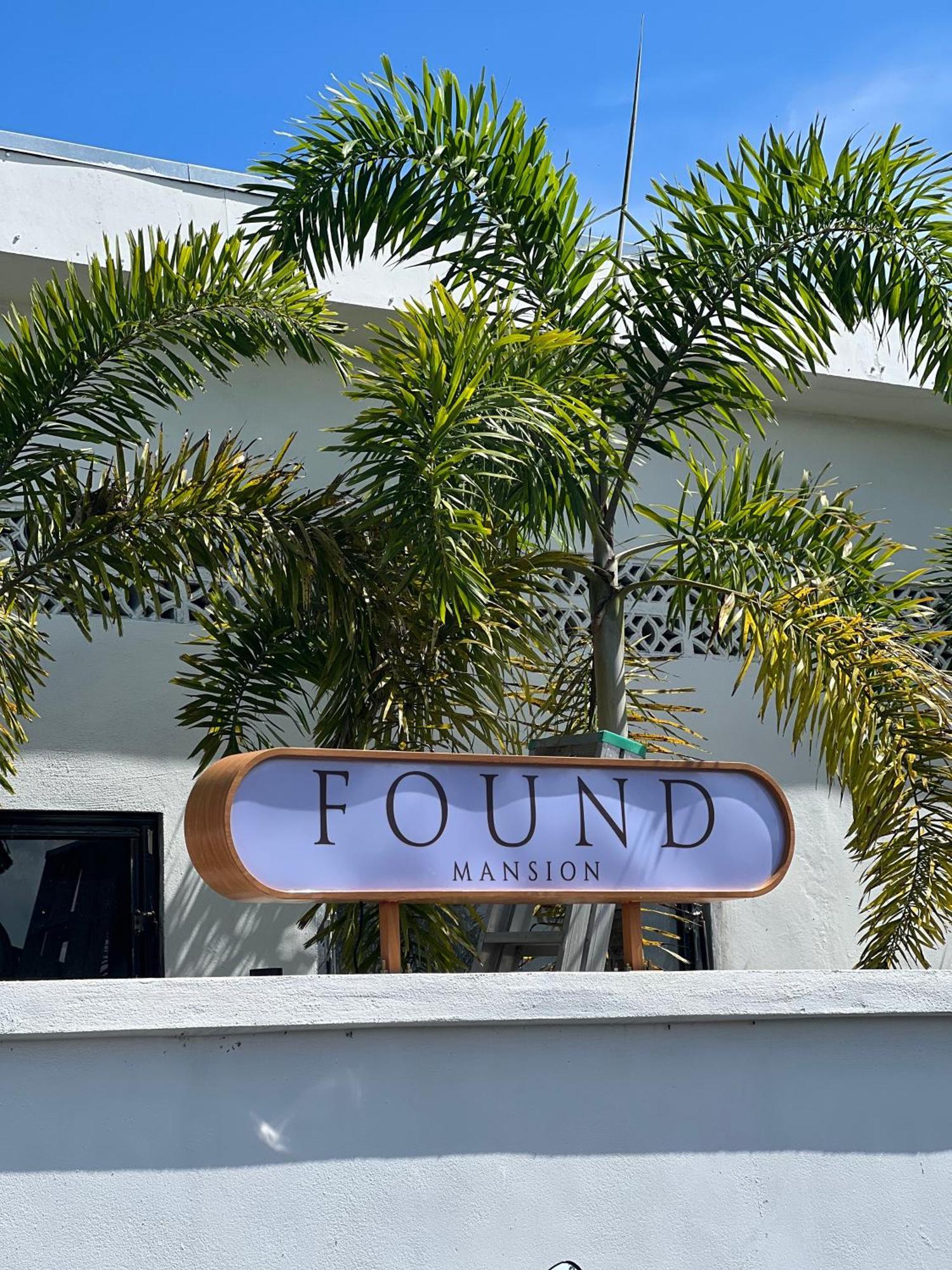 Hotel Found Mansion Pantai Cenang  Exterior foto