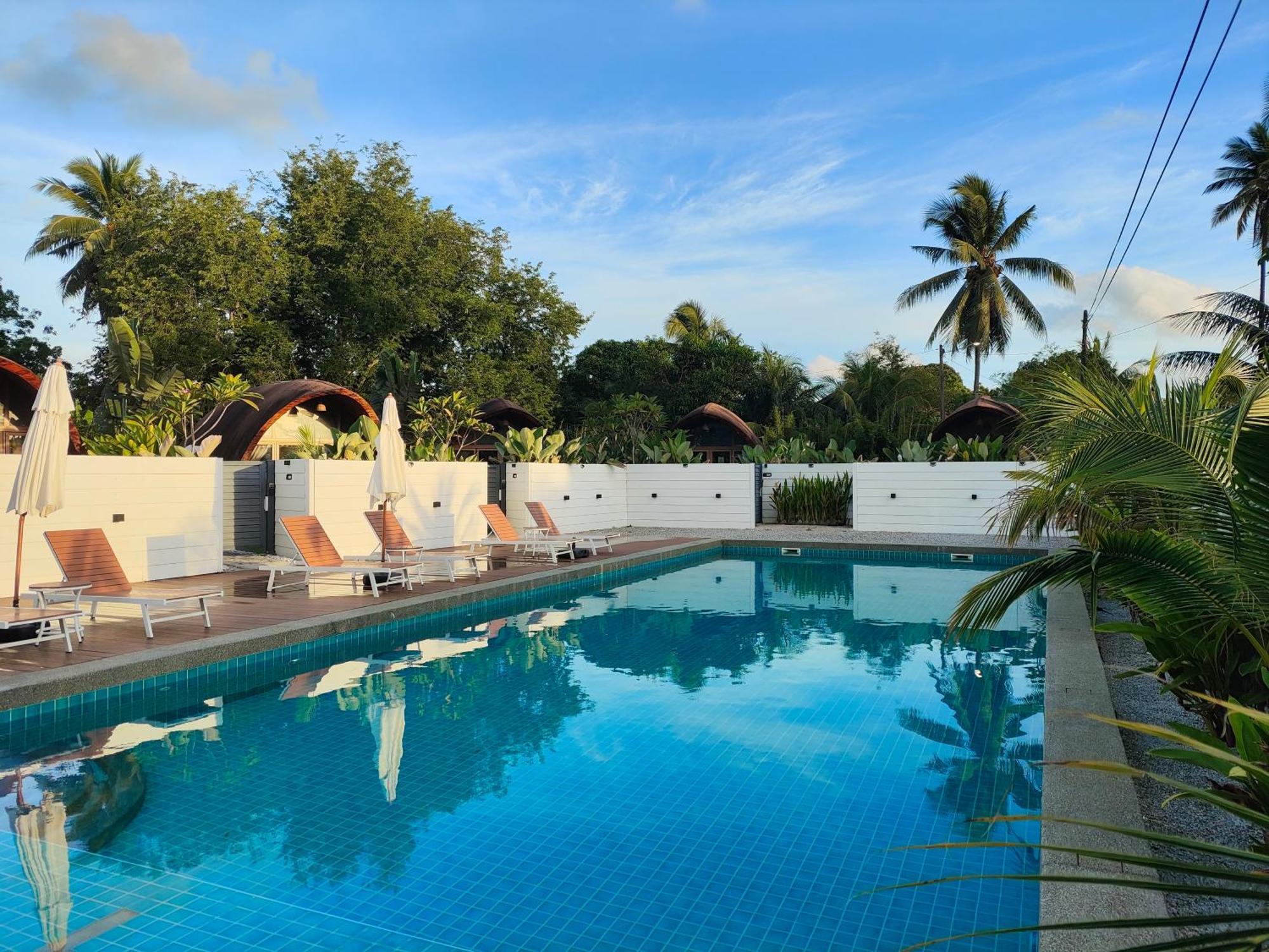 Hotel Found Mansion Pantai Cenang  Exterior foto