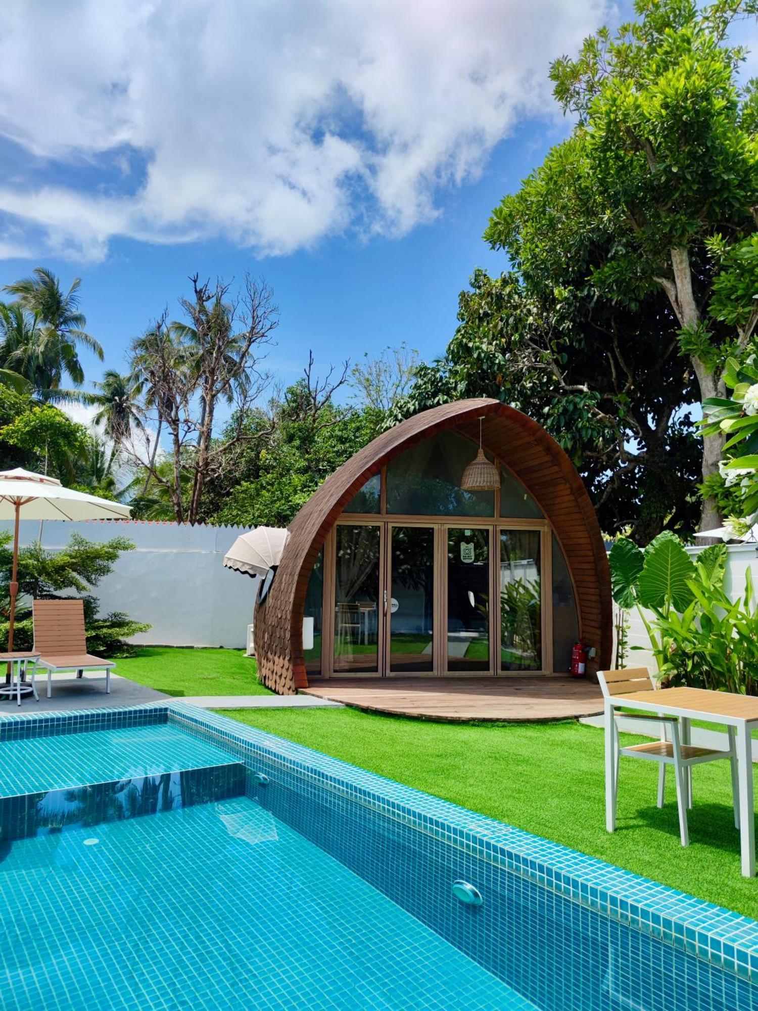 Hotel Found Mansion Pantai Cenang  Exterior foto