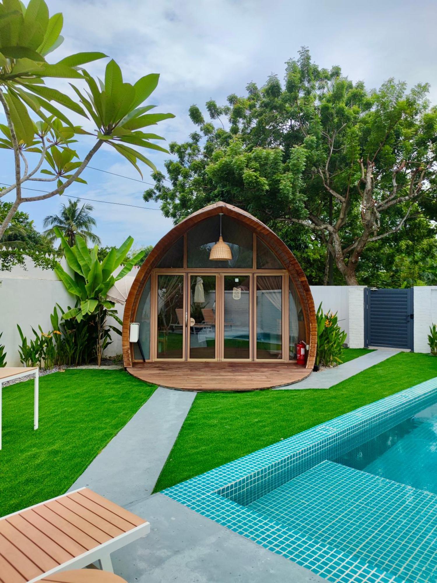 Hotel Found Mansion Pantai Cenang  Exterior foto
